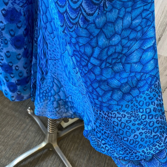 Blue Chiffon Print 2 Piece Set SKU 6002 - Picture 6 of 17